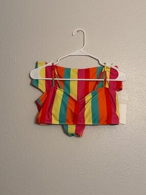 SHEIN Multicolor Rainbow Stripe Bikini Set